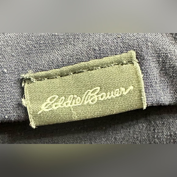 Eddie Bauer GuidePro Cropped Black Cargo Pants - Picture 7 of 9